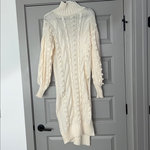 Elegant Cream Cable Knit Sweater Dress - Picture 5 of 5